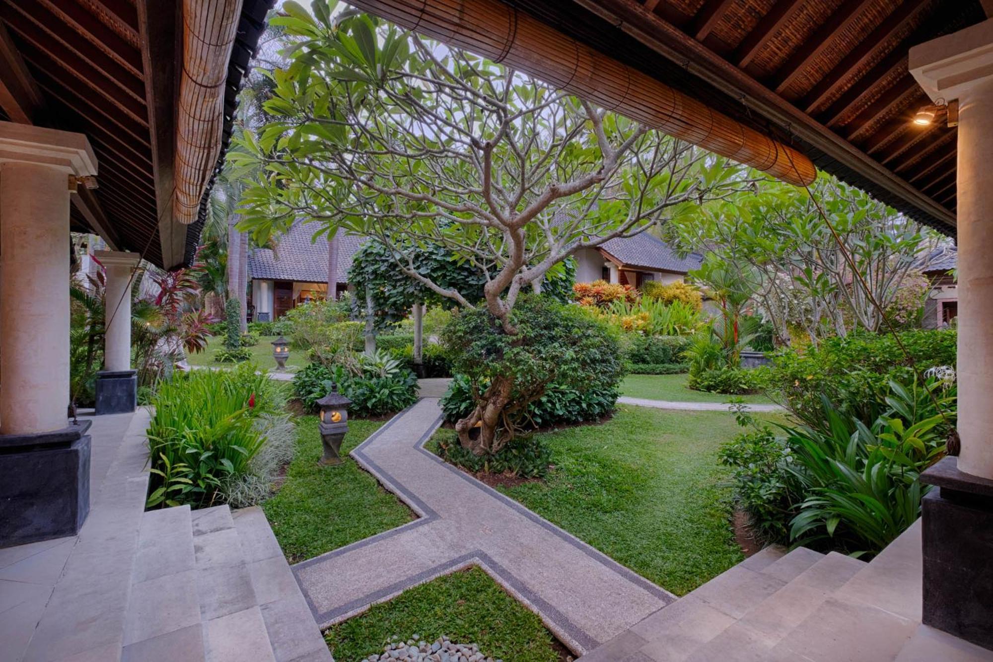 Kutus Kutus Saba Villa